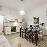 Appartement Residenza Ariosto By