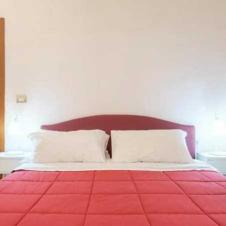 Residenza Ariosto By Apartman